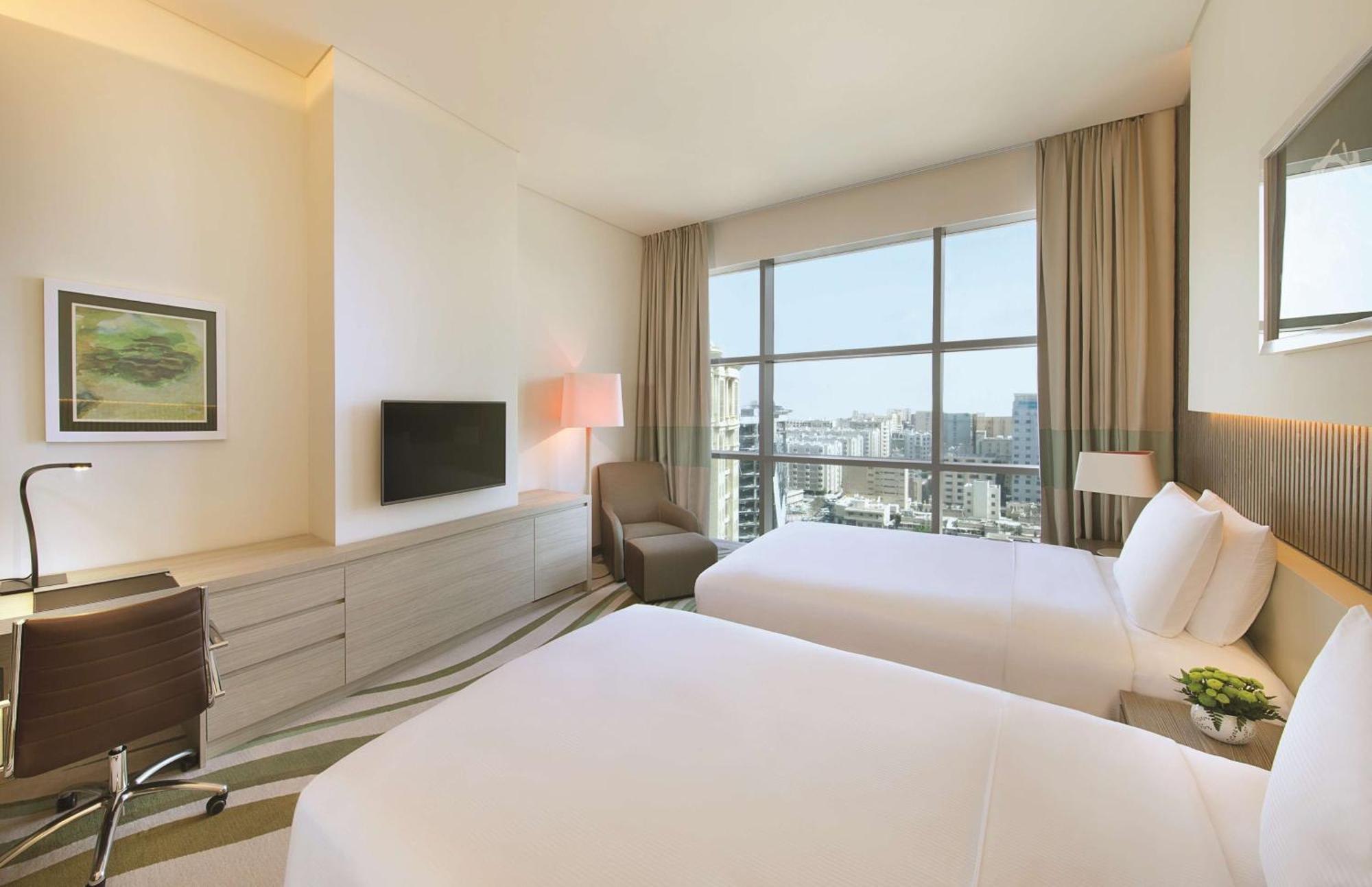 Doubletree By Hilton Doha Old Town Hotel Exterior photo Deluxe Room